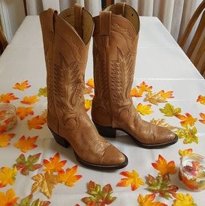 larry mahan boot collection